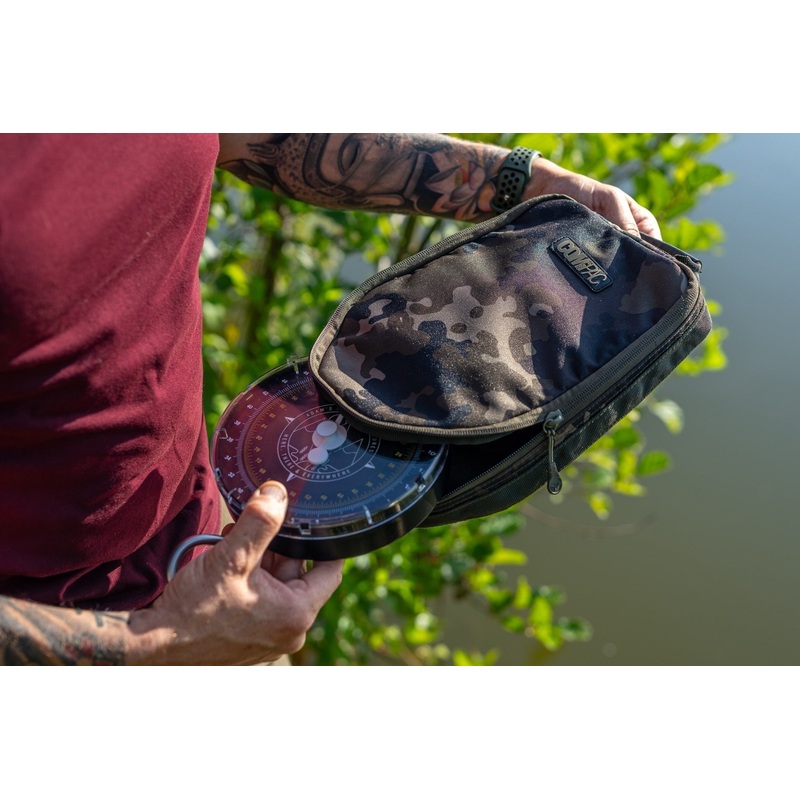 Korda Compac Scale Pouch Dark Kamo
