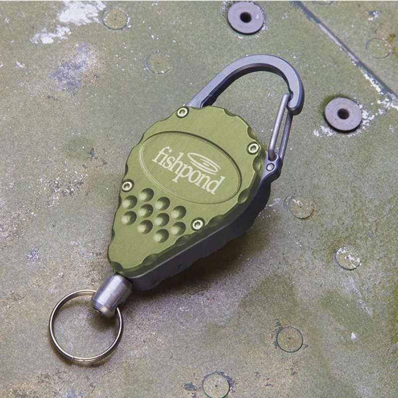 Fishpond Arrowhead Retractor Moss