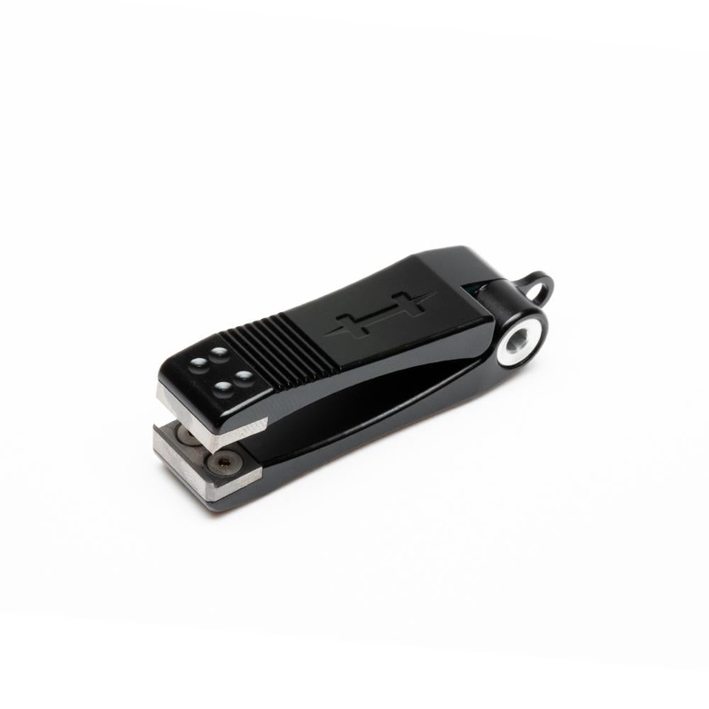 Hatch Nipper 3 with Lanyard