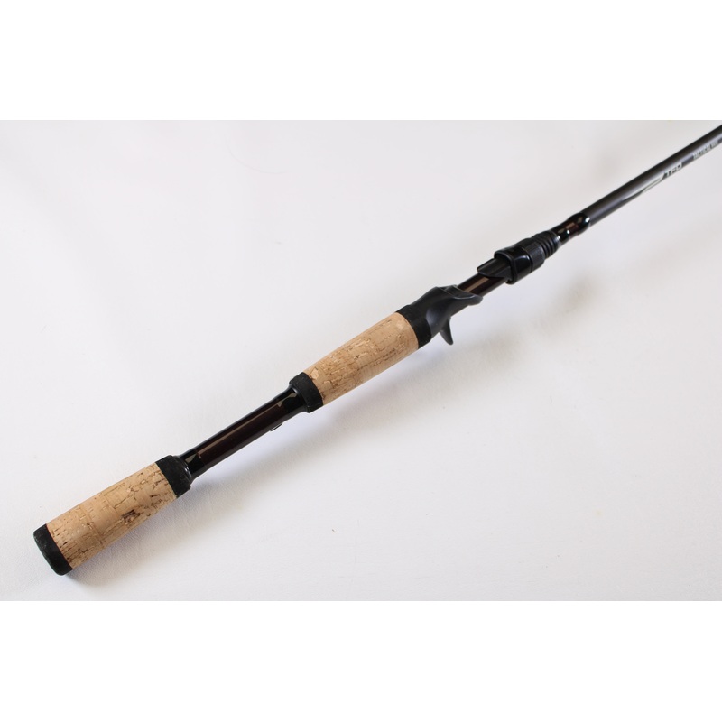 Temple Fork Tactical Bass TAC SB 726-1 7'2" Heavy - Used Casting Rod - Excellent Condition