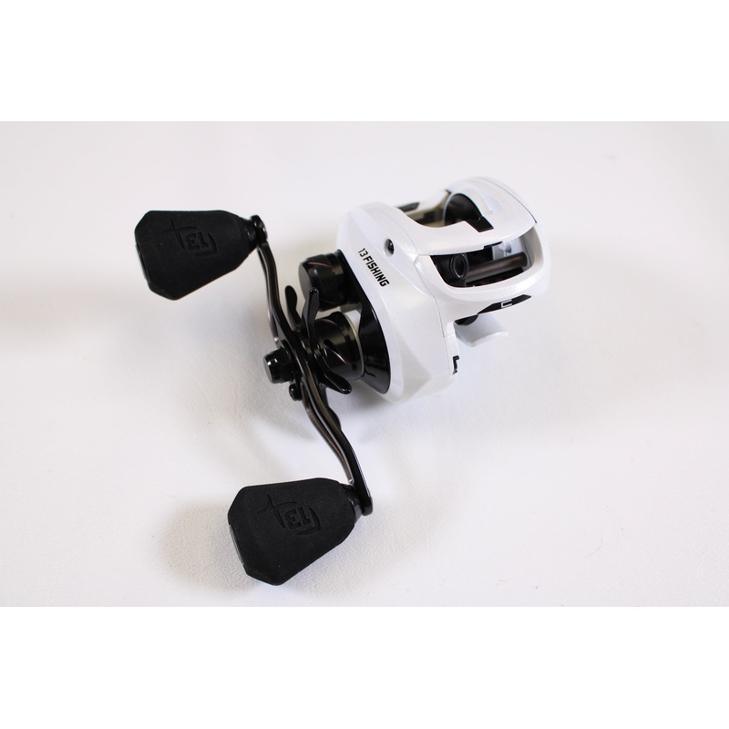 13 Fishing Concept C Gen II C2-7.5-RH 7.5:1 RH - Used Casting Reel - Excellent Condition