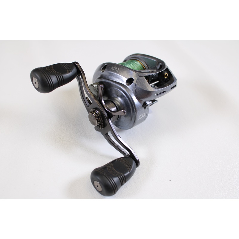 Daiwa Lexa 300PWR 5.0:1 RH - Used Casting Reel - Good Condition