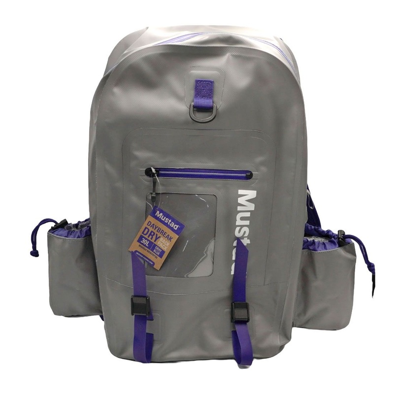 Mustad Daybreak Traditional Dry Pack 30L